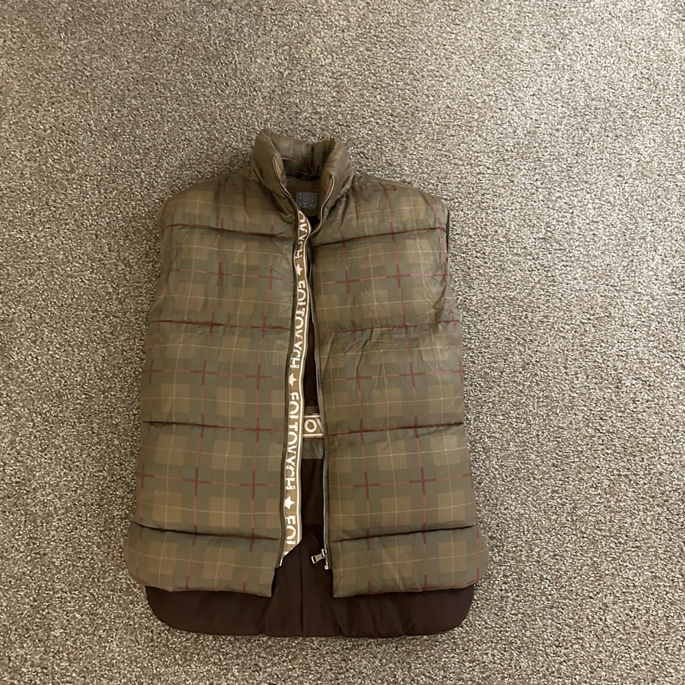 Brown Puffer Vest with Pattern